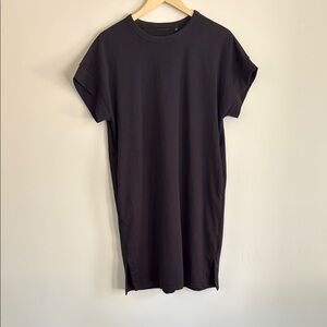 Uniqlo Black T-Shirt Dress with Pockets